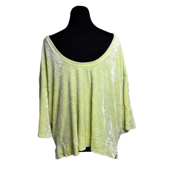 Free People Valerie Velvet Top Tee Blouse Women L Soft Yellow Boho Beach Travel - Picture 4 of 9